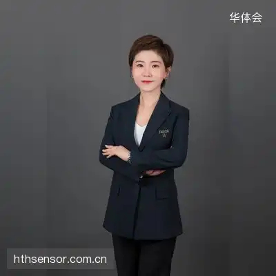 思思